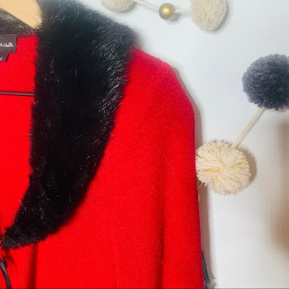 VINTAGE y2k red faux fur holiday crop cardigan - Picture 3 of 7